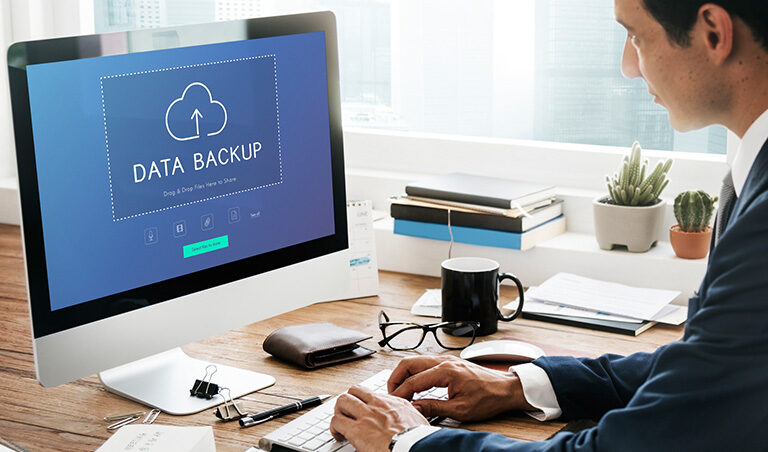 【中小企業向け】確実なデータバックアップ方法とその必要性とは